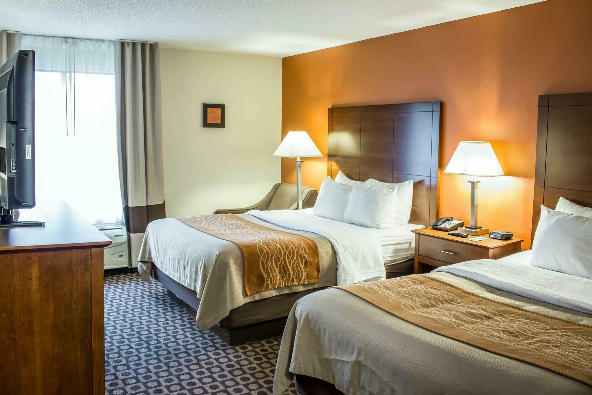 Comfort Inn Fayetteville I-95 Екстер'єр фото